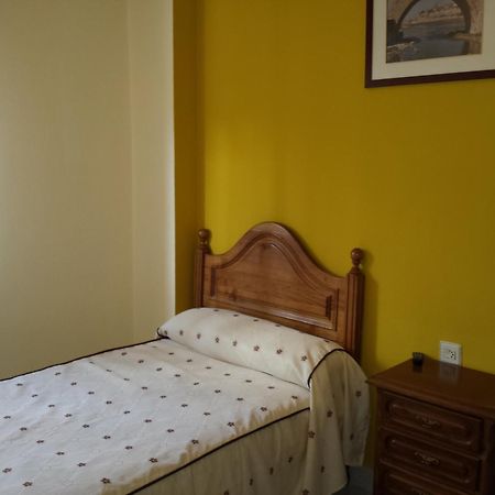 Hostal Atila Ricobayo 외부 사진